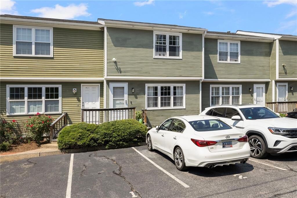 Property Photo:  5804 Post Road 2  RI 02818 