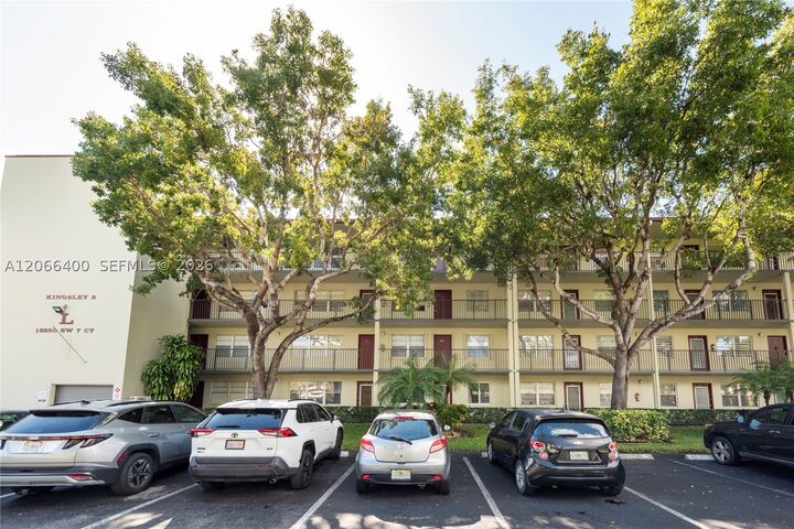 Property Photo: 13250 SW 7th Ct 412L FL 33027