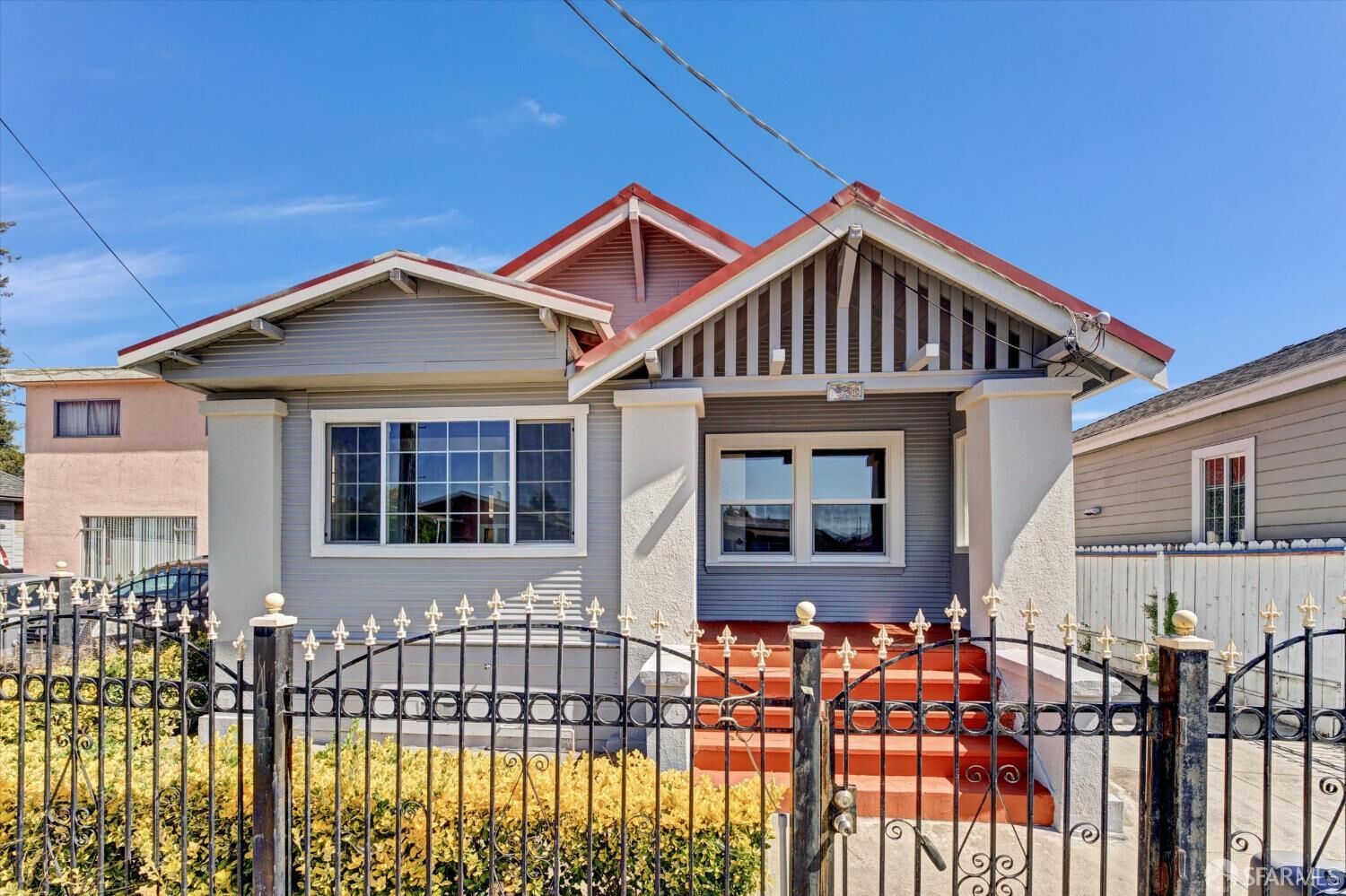 Property Photo:  1308 79th Avenue  CA 94621 