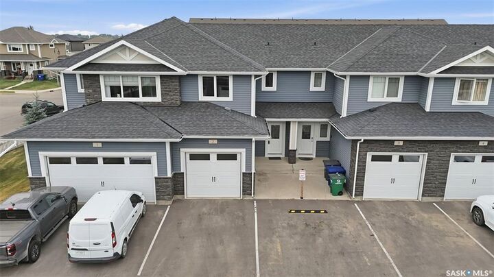 Property Photo: 115 Veltkamp Crescent 2 SK S7T 0T7