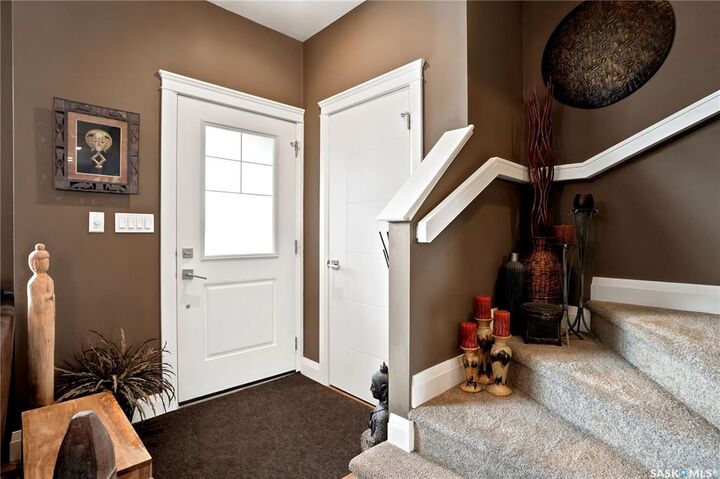 Property Photo:  5413 Green Silverberry Drive E  SK S4V 3M5 
