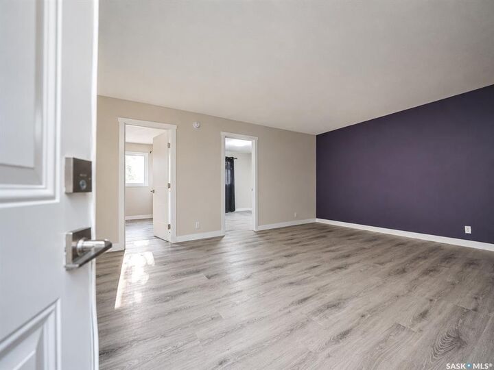 Property Photo: 1250 Lindsay Street SK S4N 3B3