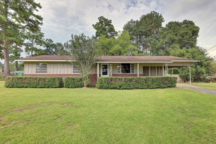 Property Photo:  2509 Ga Hwy 122  FL 31757 