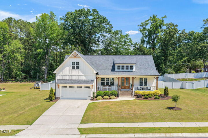 Property Photo: 462 Lambert Lane NC 27526