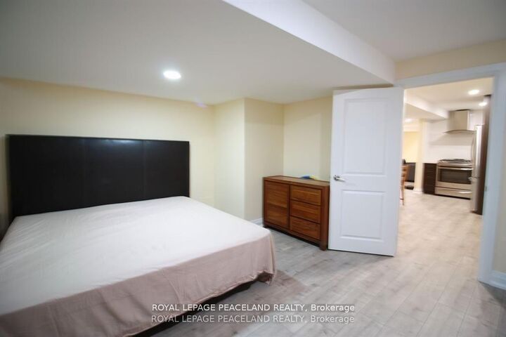 Property Photo:  1855 Pilgrims Way  ON L6M 1X2 