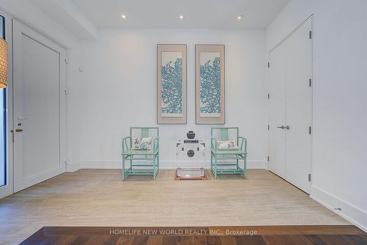 Property Photo:  7 Valliere Place W  ON M2K 0C9 