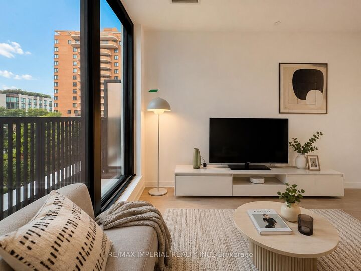 Property Photo:  91 Montclair Avenue 801  ON M5P 0B1 