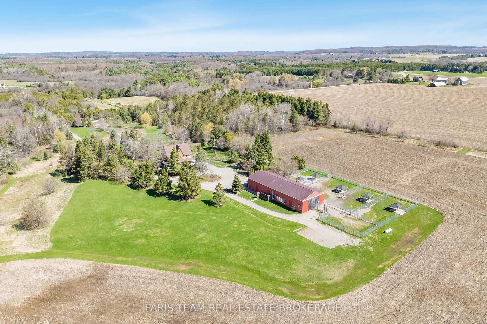 Property Photo: 301 Concession 4 Road E ON L0L 2T0