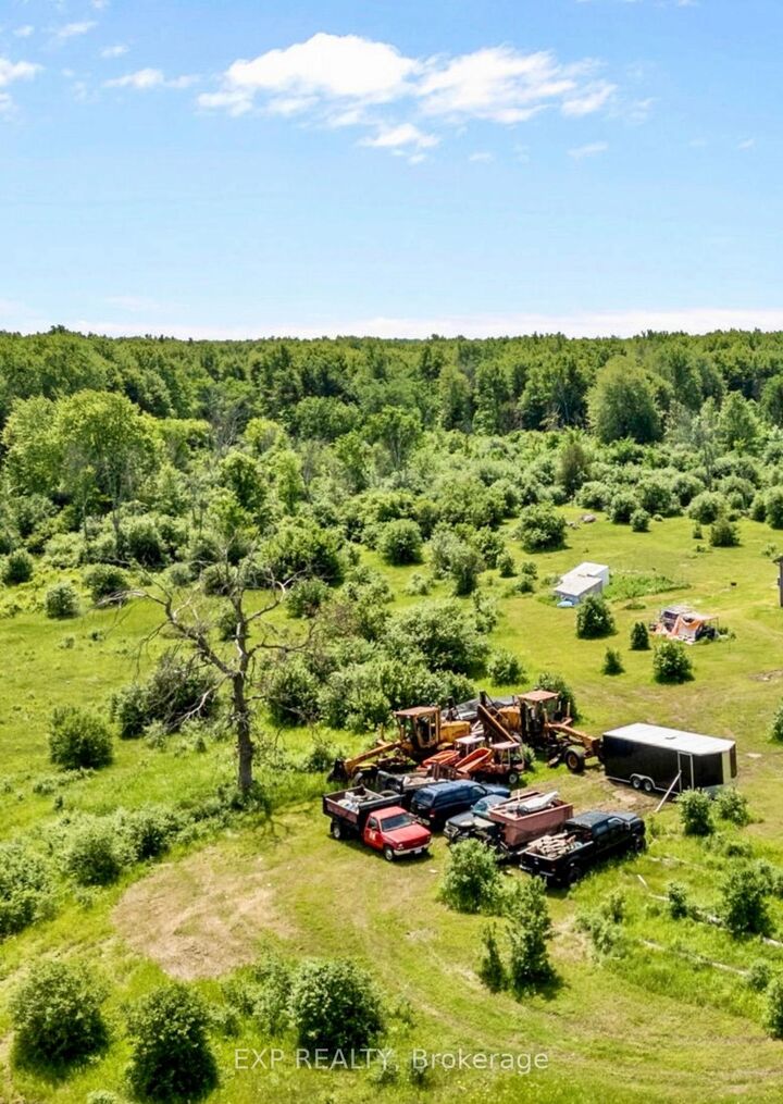 Property Photo:  4151 Roger Stevens Drive  ON K7A 4S6 
