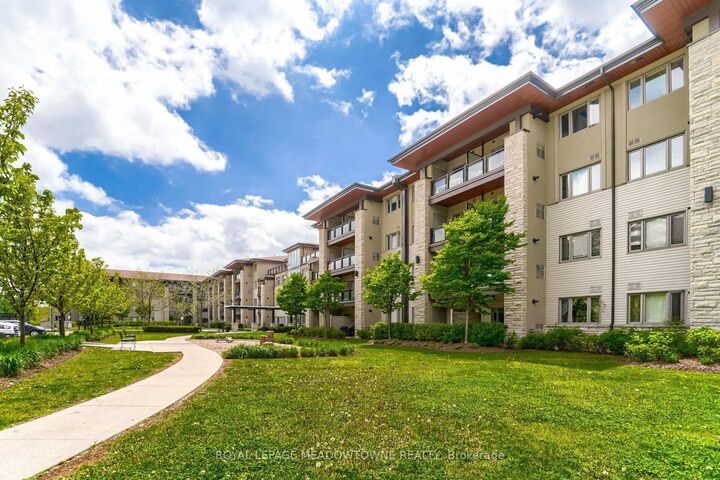Property Photo:  570 Lolita Gardens 119  ON L5A 0A1 