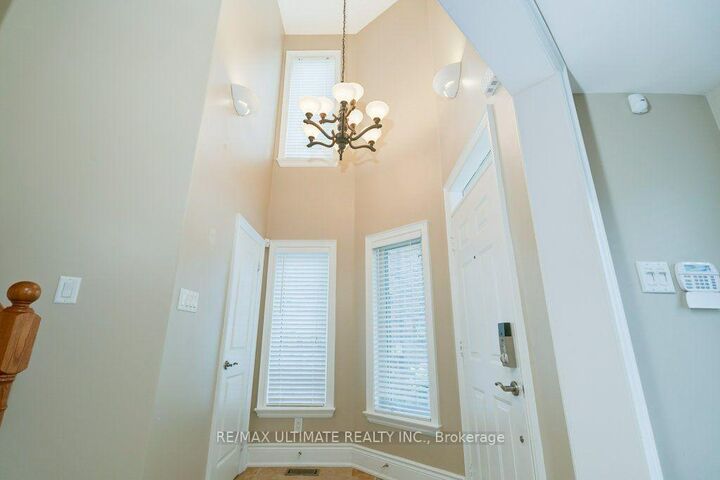 Property Photo: 5737 Lakeshore Road ON L4A 7X3