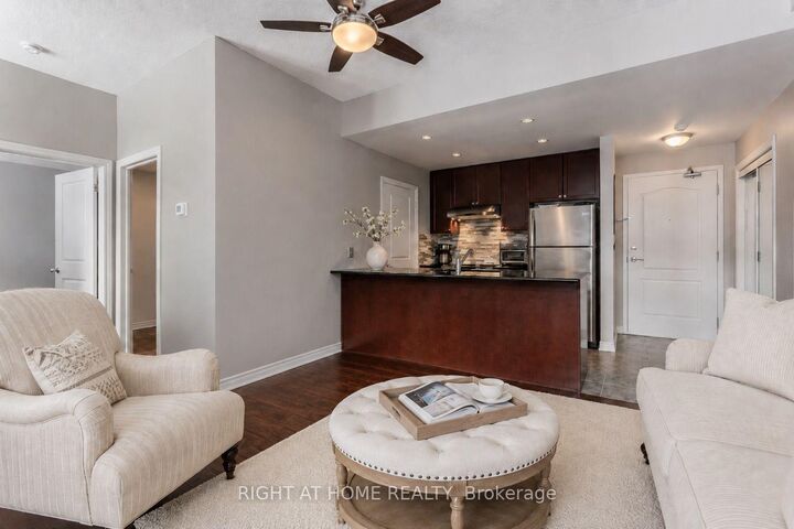 Property Photo:  5327 Upper Middle Road 205  ON L7L 0E9 