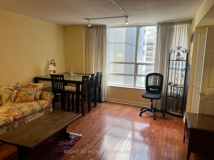 Property Photo: 71 Simcoe Street 705 ON M5J 2S9