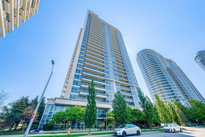 181 Village Green Square 116 — photo 1