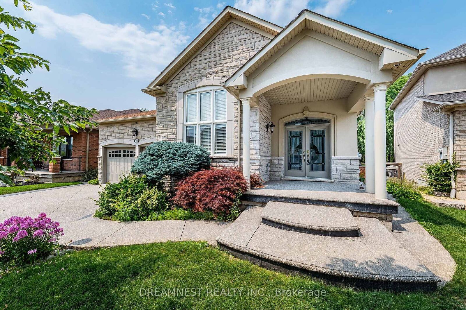 Property Photo:  1515 Stewart Crescent  ON L9T 6P8 