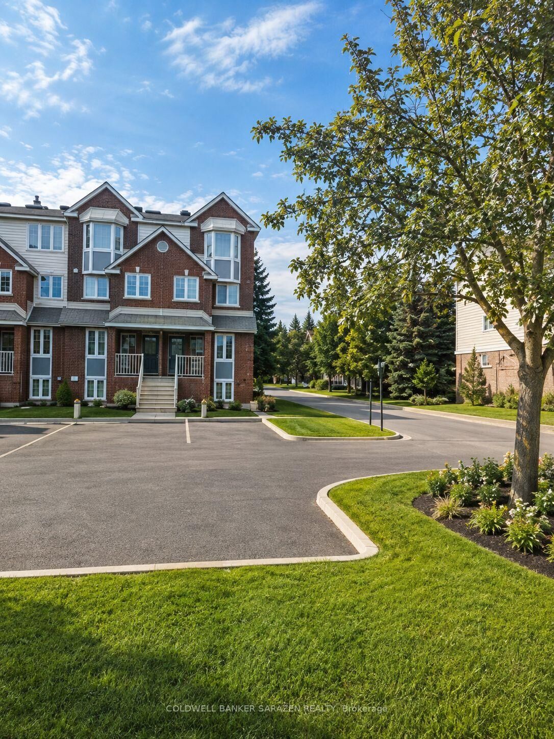 Property Photo:  3 Briston Private 42  ON K1G 5P6 