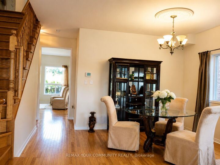 Property Photo:  112 Barnwood Drive  ON L4E 5A2 