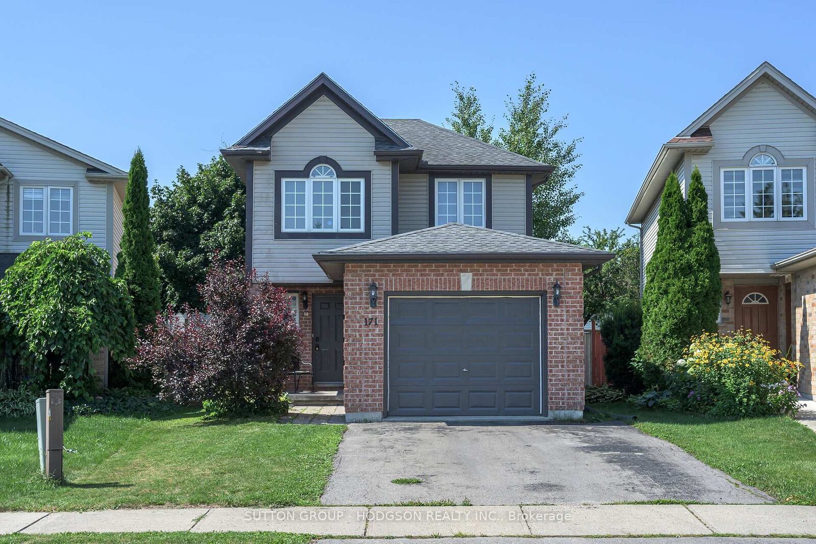 Property Photo: 171 Emerald Road ON N6M 1J3