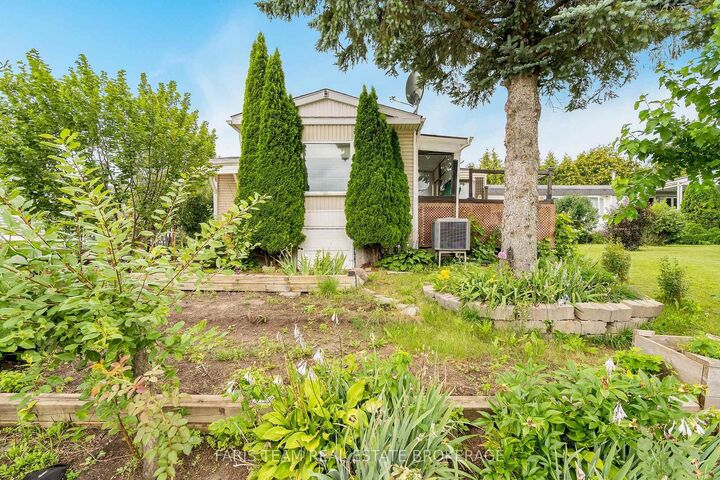 Property Photo: 13 Sunrise Circle ON L3Z 2A5