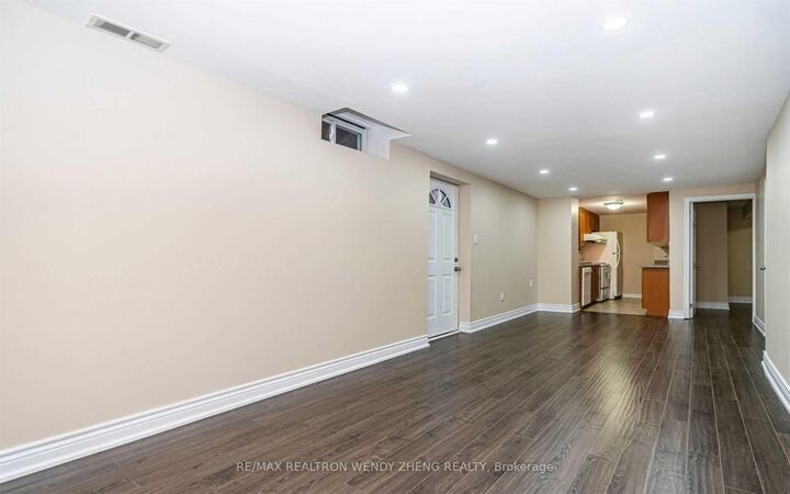 Property Photo: 45 Dellano Street Bsmt ON L3S 2N8