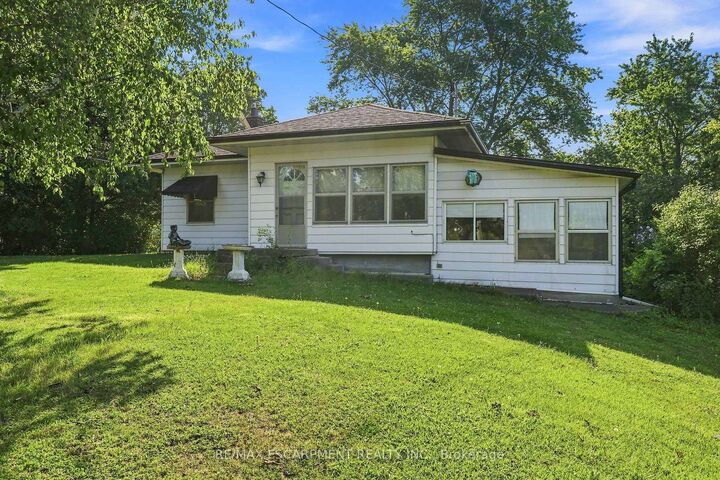 Property Photo: 698 York Road ON L9H 5X1