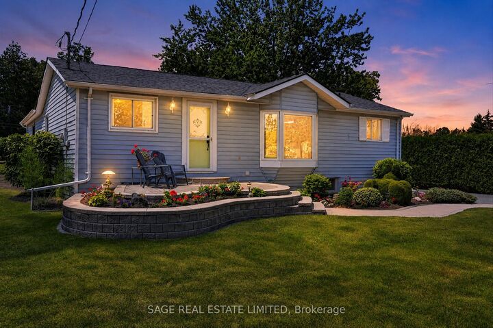 Property Photo: 39 Riverside Drive ON K9V 0H6