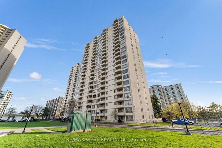 Property Photo:  340 Dixon Road 114  ON M9R 1T1 