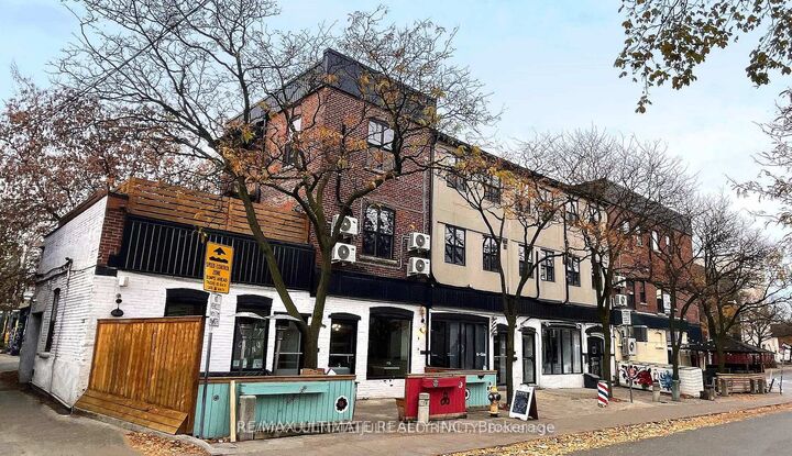 Property Photo: 432 St Clarens Avenue 203 ON M6H 3W3