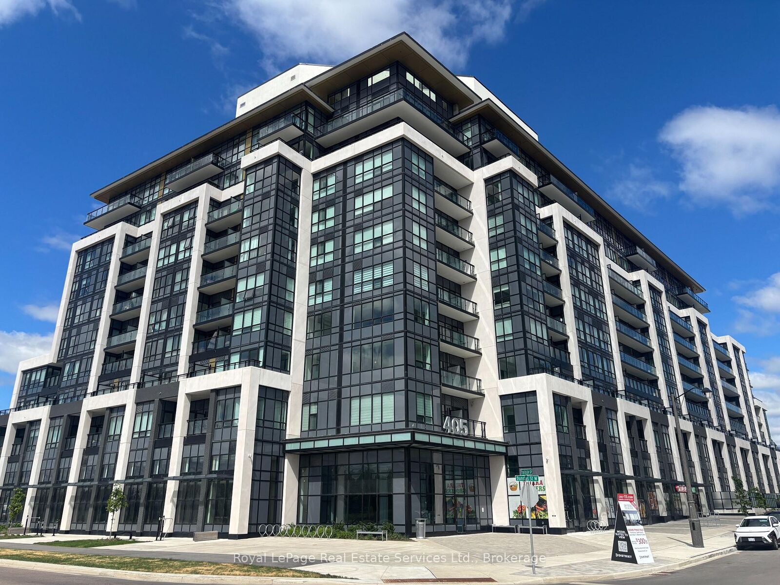 Property Photo: 405 Dundas Street W 332 ON L6M 4M2