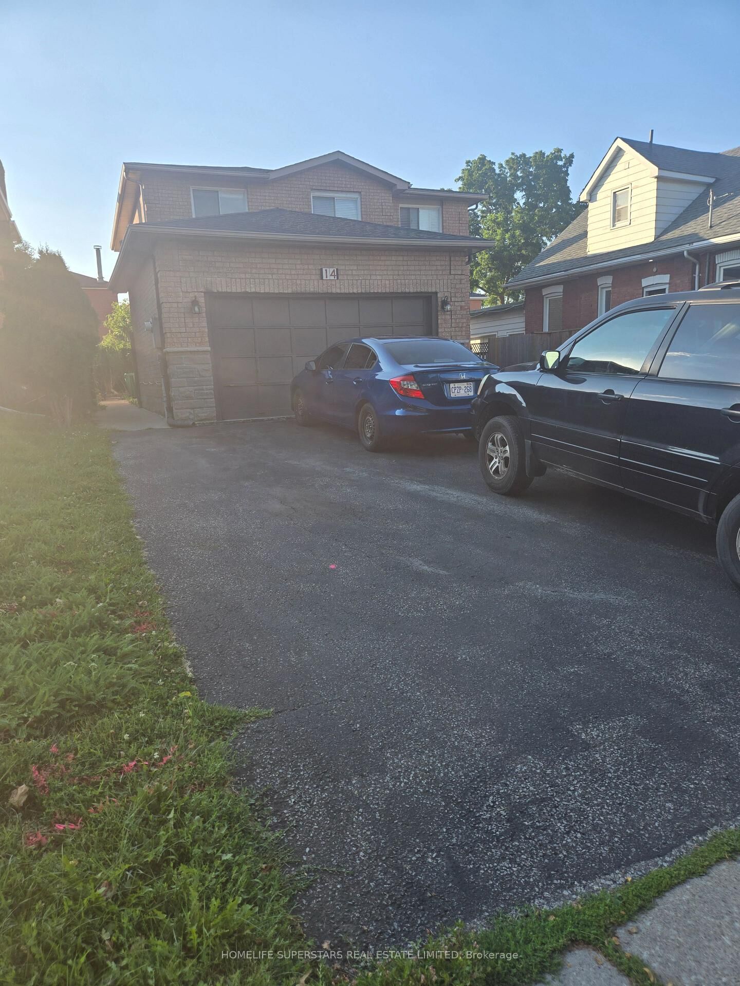 Property Photo: 14 Archibald Street ON L6X 1L9