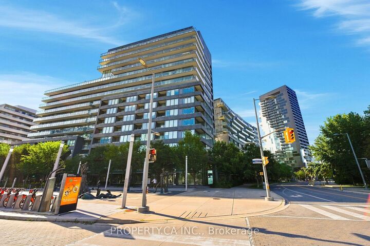 Property Photo:  120 Bayview Avenue N-1004  ON M5A 0G4 