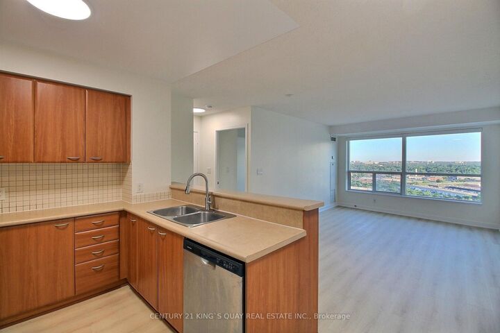Property Photo: 36 Lee Centre Drive 2009 ON M1H 3K2