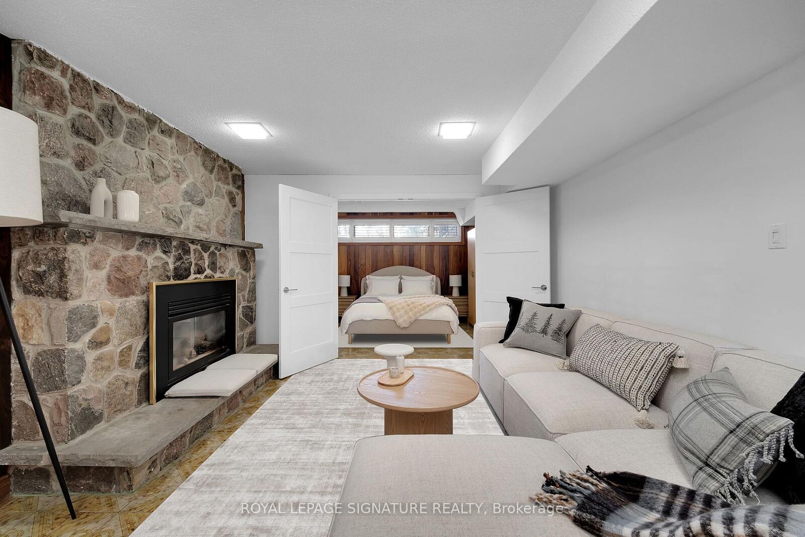 Property Photo: 49 Sylvadene Parkway Lower ON L4L 2M5