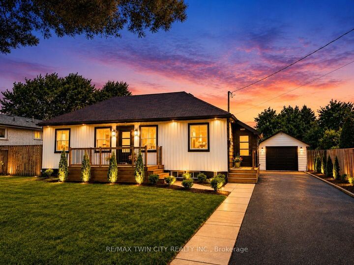 Property Photo:  92 Fairview Drive  ON N3R 2W9 