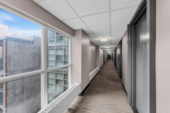 Property Photo:  11 St Joseph Street 505  ON M4Y 1J8 