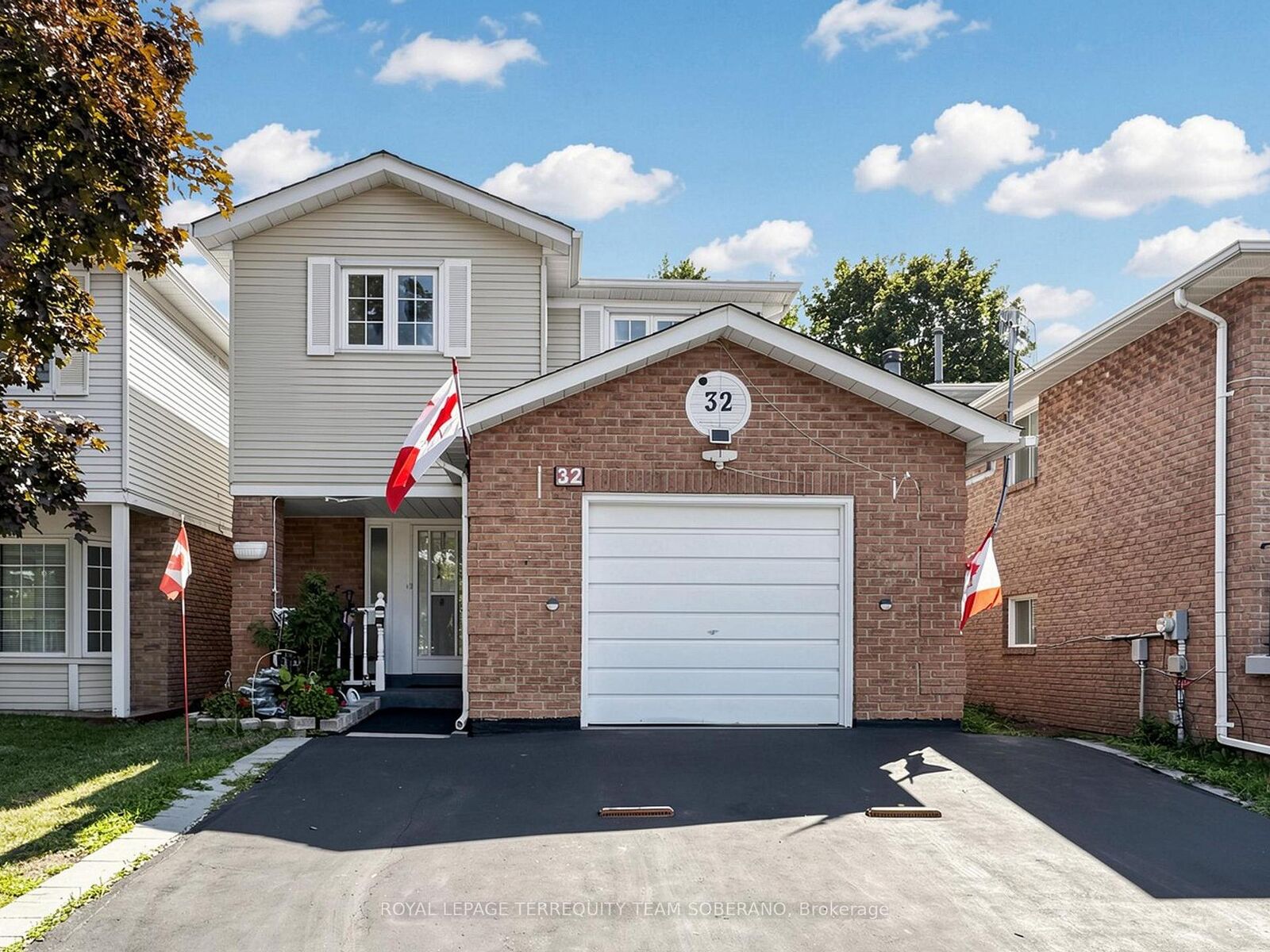 Property Photo: 32 Rotary Drive ON M1B 2J1