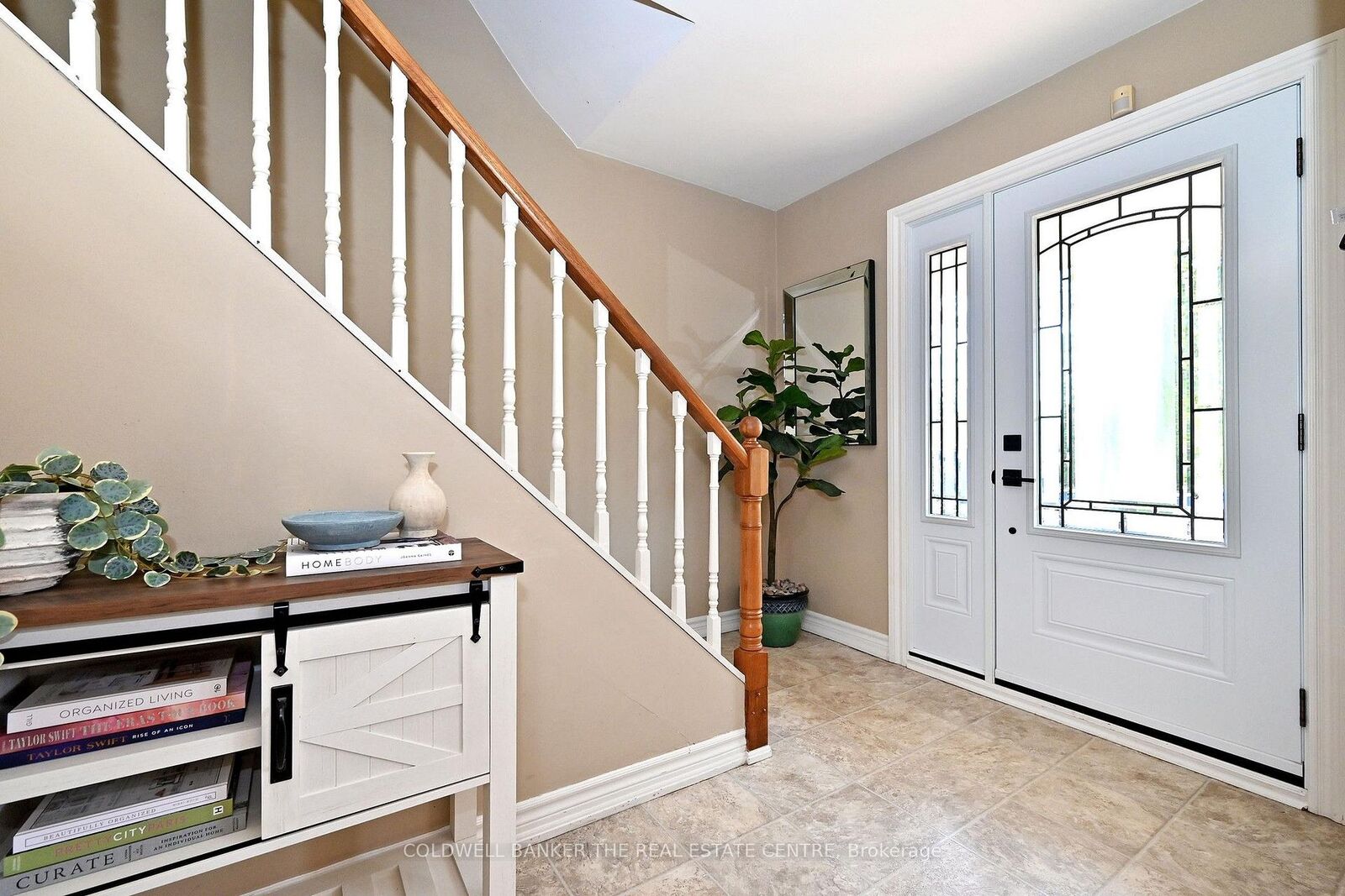 Property Photo:  140 Lundy's Lane  ON L3Y 3S3 