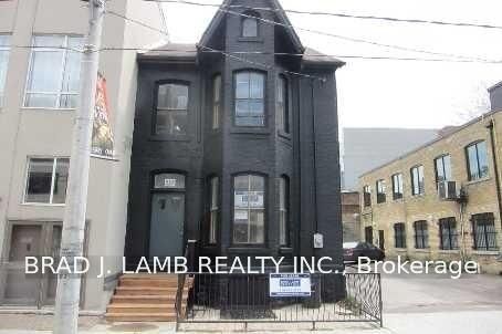 Property Photo:  455 Richmond Street E  ON M5A 2W7 