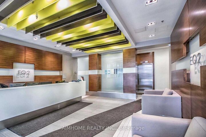Property Photo:  60 Town Centre Court 2402  ON M1P 0B1 
