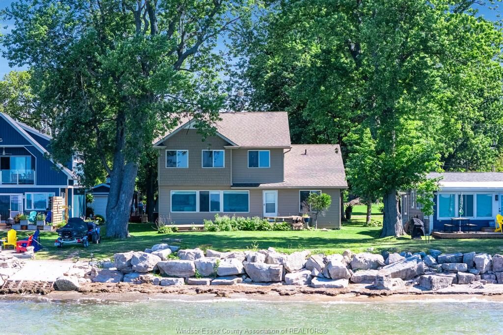 Property Photo: 391 Erie Aire Beach Road ON N0R 1G0