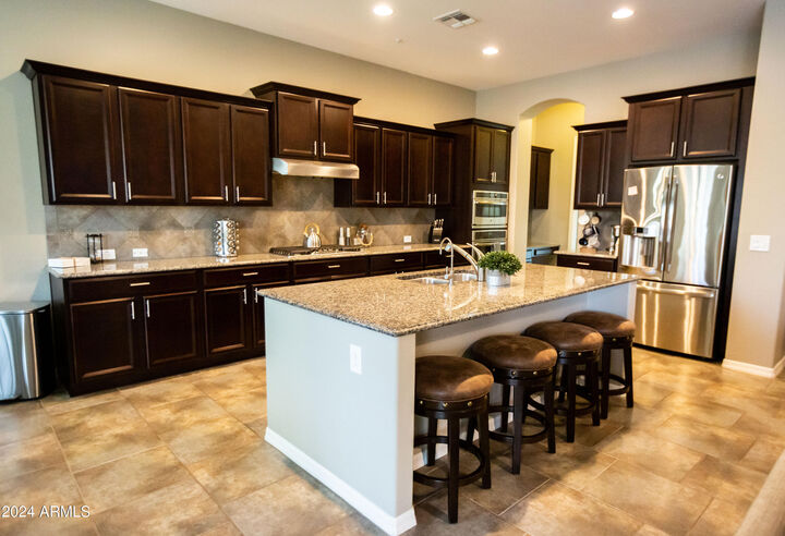 Property Photo: 6331 S Fresno Street AZ 85249