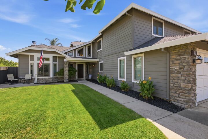 Property Photo: 1299 Miners Way CA 95661