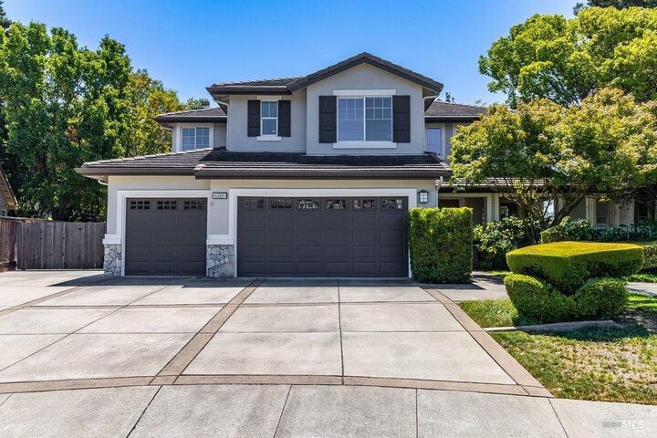Property Photo:  686 Vincent Court  CA 94510 