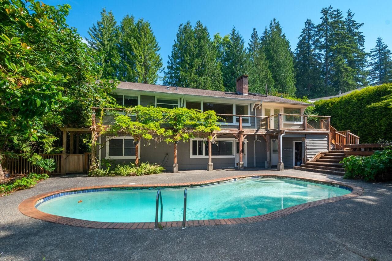 Property Photo: 545 E Kings Road BC V7N 1J2