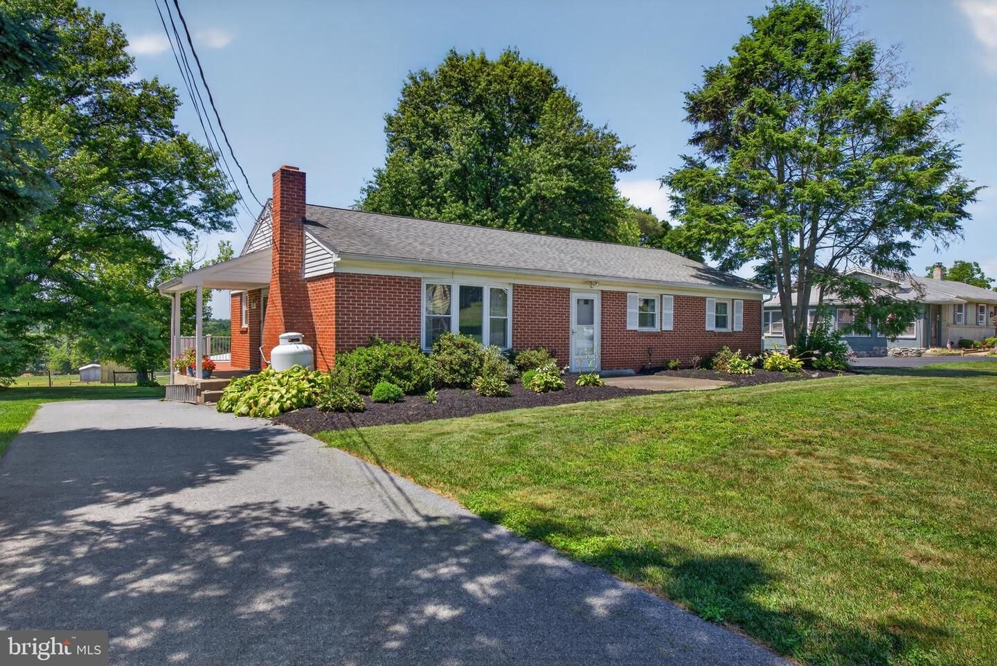 Property Photo: 658 Green Ridge Drive Drive PA 17545