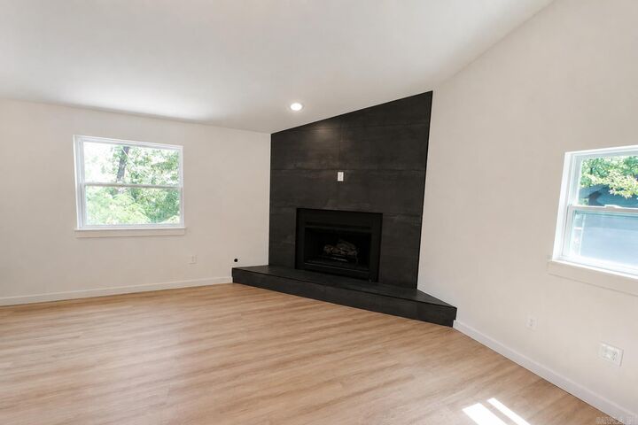 Property Photo: 17 Millstone AR 72113