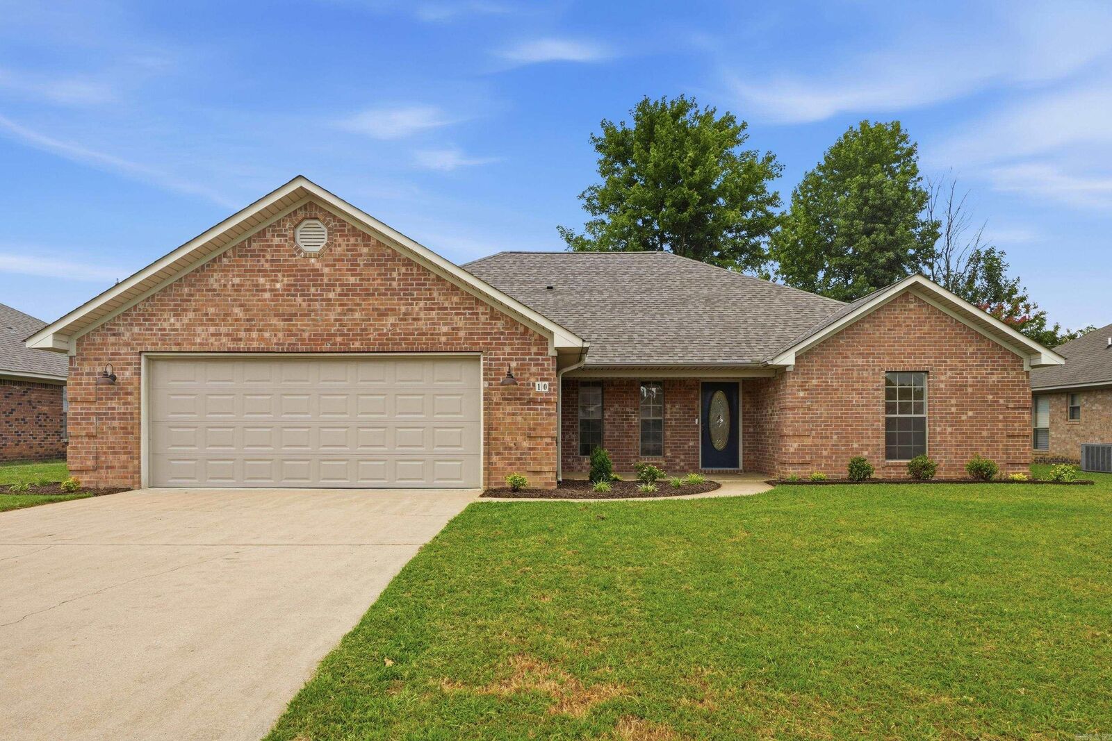Property Photo:  10 Weatherton Drive  AR 72173 