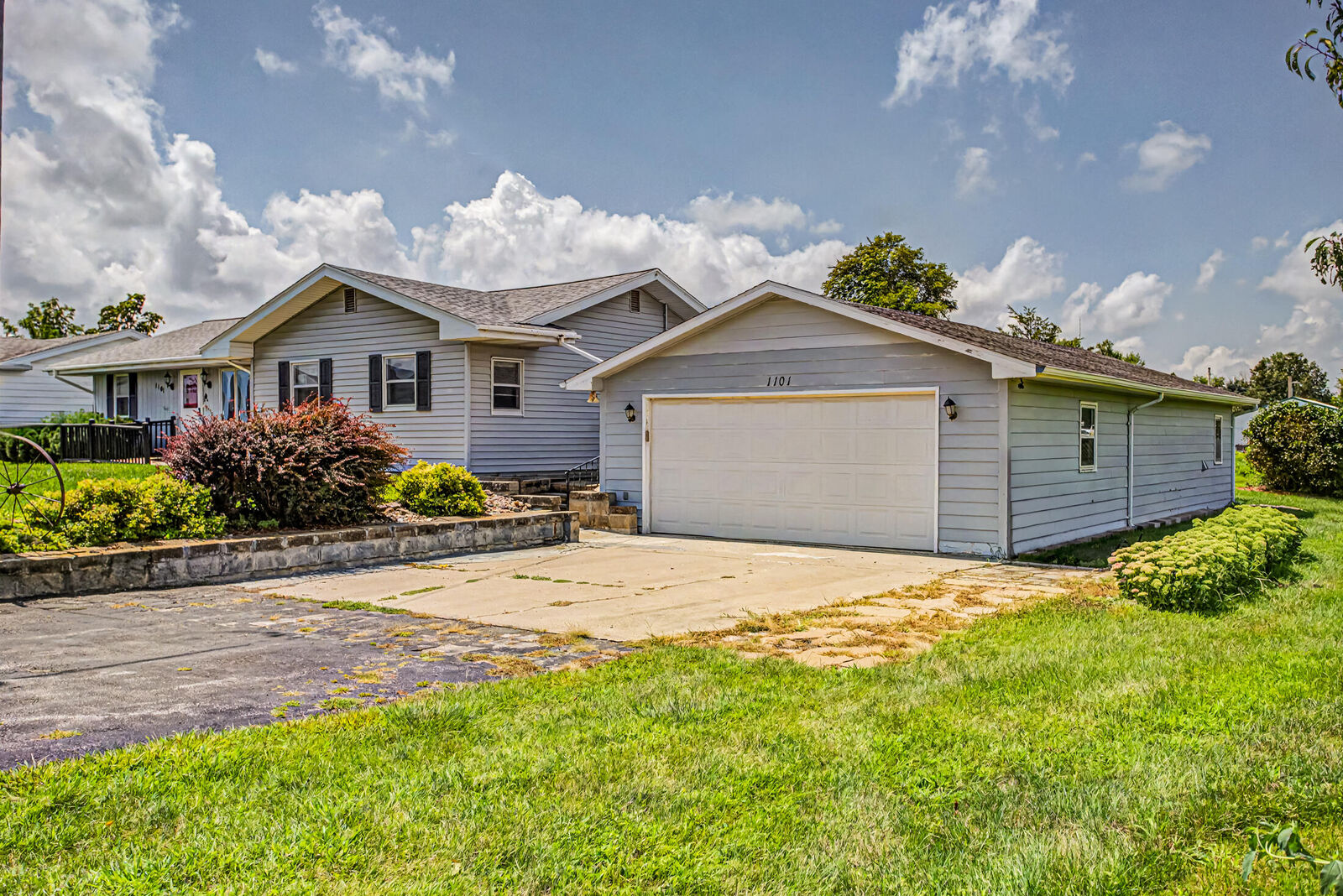 Property Photo: 1101 S 1st Street IA 50243