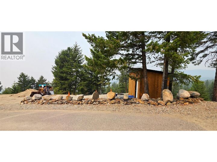 120 Sasquatch Court — photo 1