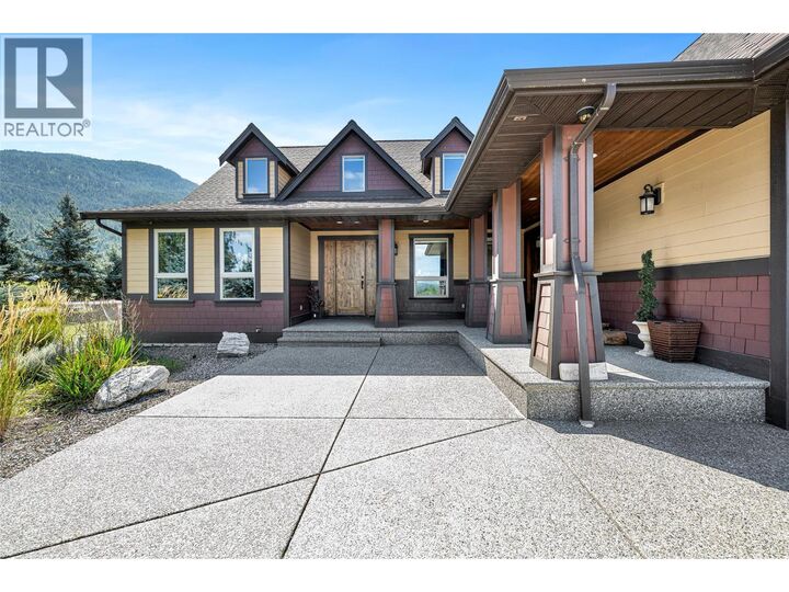 Property Photo: 211 Pleasant Valley Cross Road BC V0E 1B2